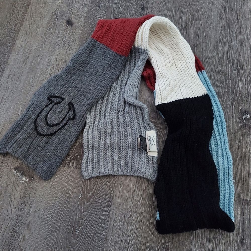 True Religion Knit Scarf - Picture 2 of 3